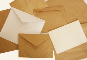 Конверты и пакеты (из офсетной и крафт-бумаги)